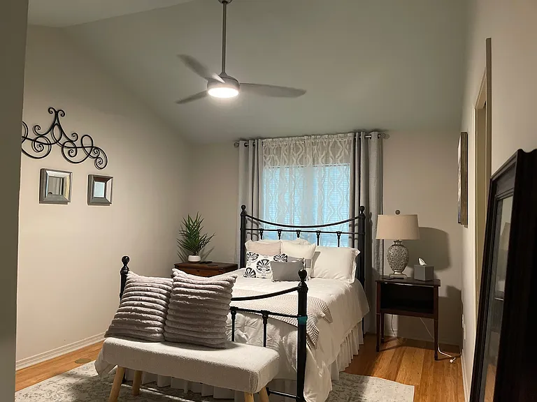 3553 Eastlake Dr — Photo 9