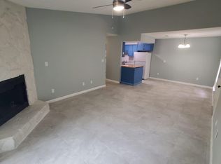 533 Petros Cir APT B, Pensacola, FL 32505