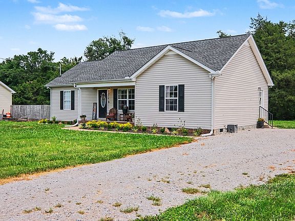 4th image of 2662 Forest Run Dr
