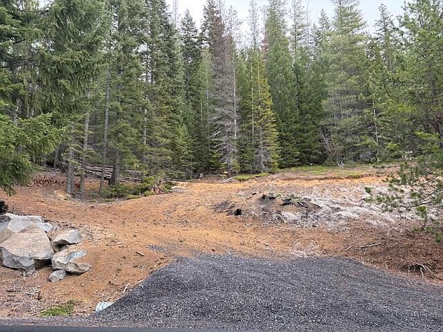 1st image of 6 Royce Pine Rd