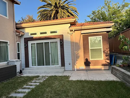 100 Concho Dr #1 Photo 1