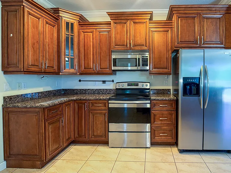 8441 Attalla Ave — Photo 2