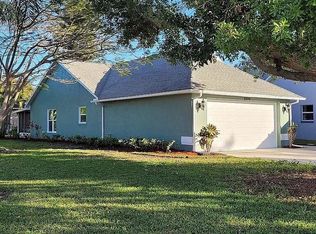 2245 Breezy Cir, Melbourne, FL 32935