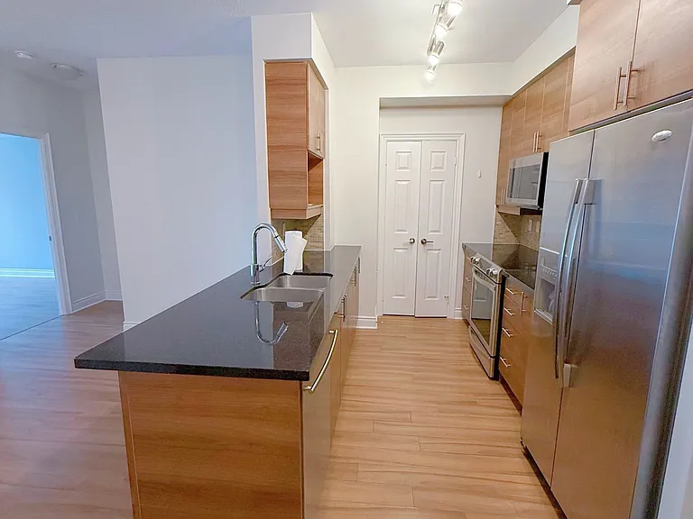 23 Cox Blvd #261 — Photo 4