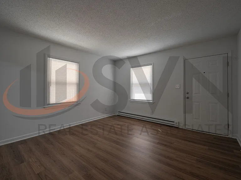 2911 Beechwood Dr — Photo 7