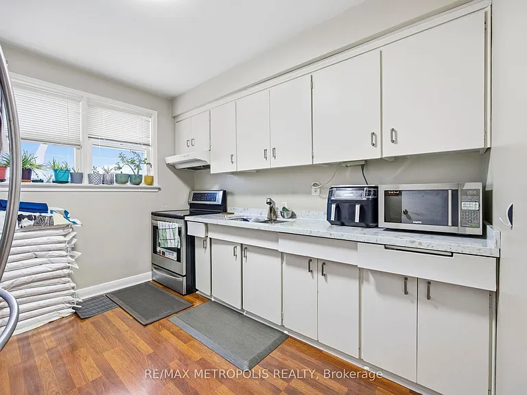 11 Rambler Pl #BASEMENT — Photo 12