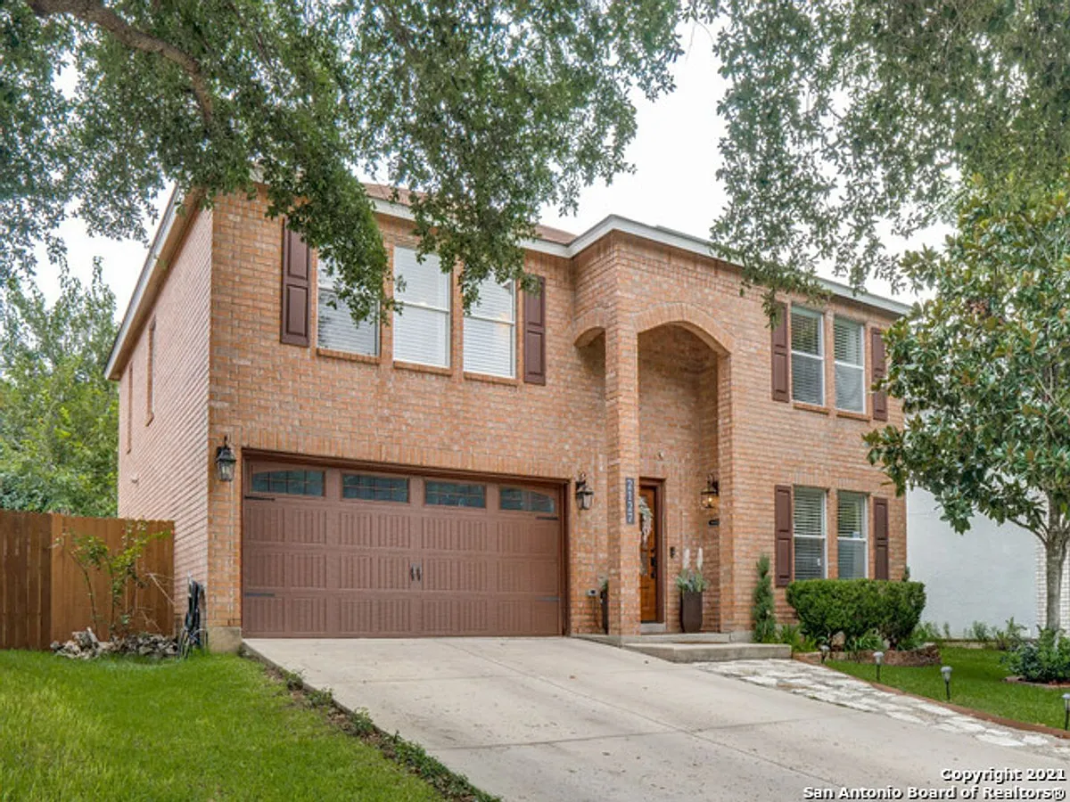 Building Photo - 2127 Encanto Rdg