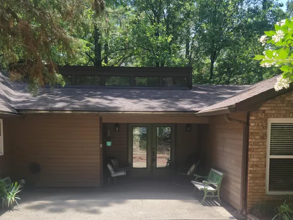 54 Pinewood Dr, Petal, MS 39465