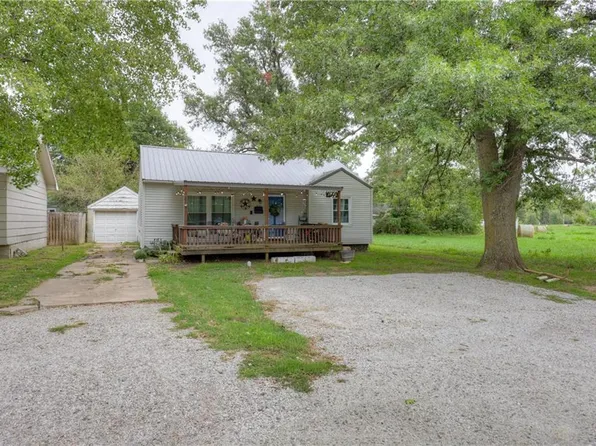 516 S Vermont Ave, Columbus, KS 66725