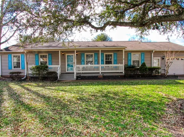 105 Mirror Lake Dr, Williamsburg, VA 23188