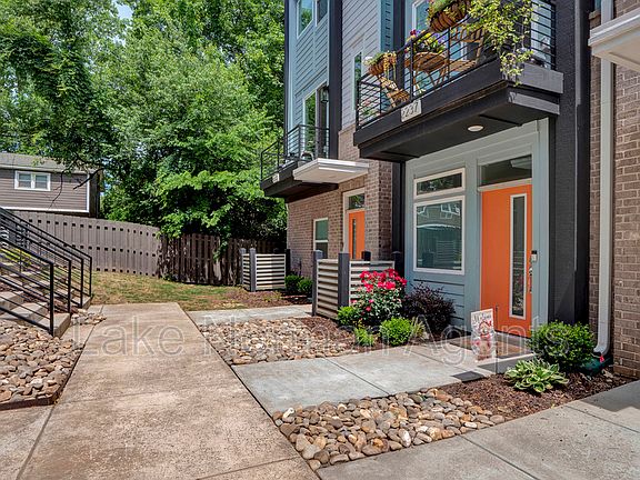 2nd image of 2237 Electric Ln