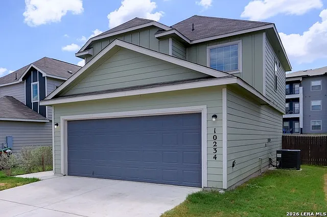 4 bed, 2.5 bath, 1644 sqft, $1,700 — Photo 3
