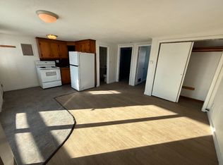 190 Ashworth Ave APT 2A, Hampton, NH 03842