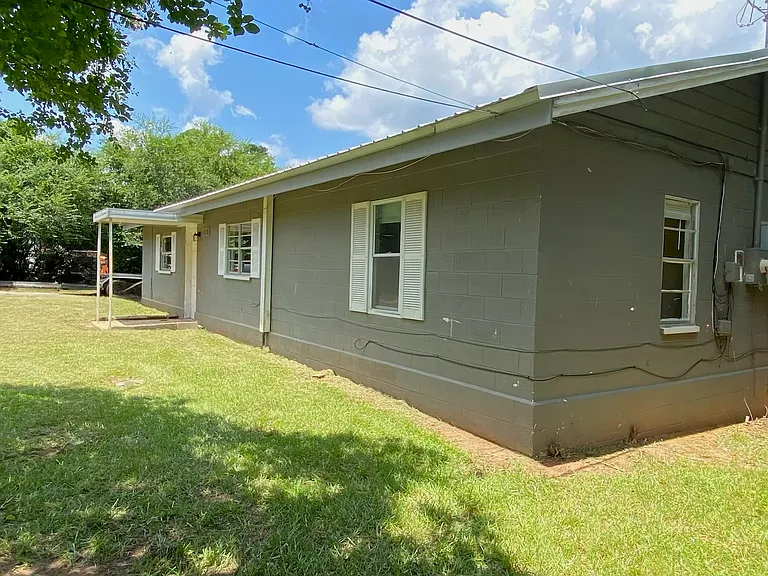 2178 Mooty Bridge Rd — Photo 3