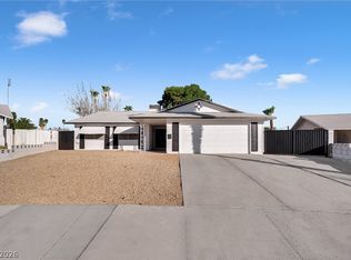 4518 El Canela Way, Las Vegas, NV 89121