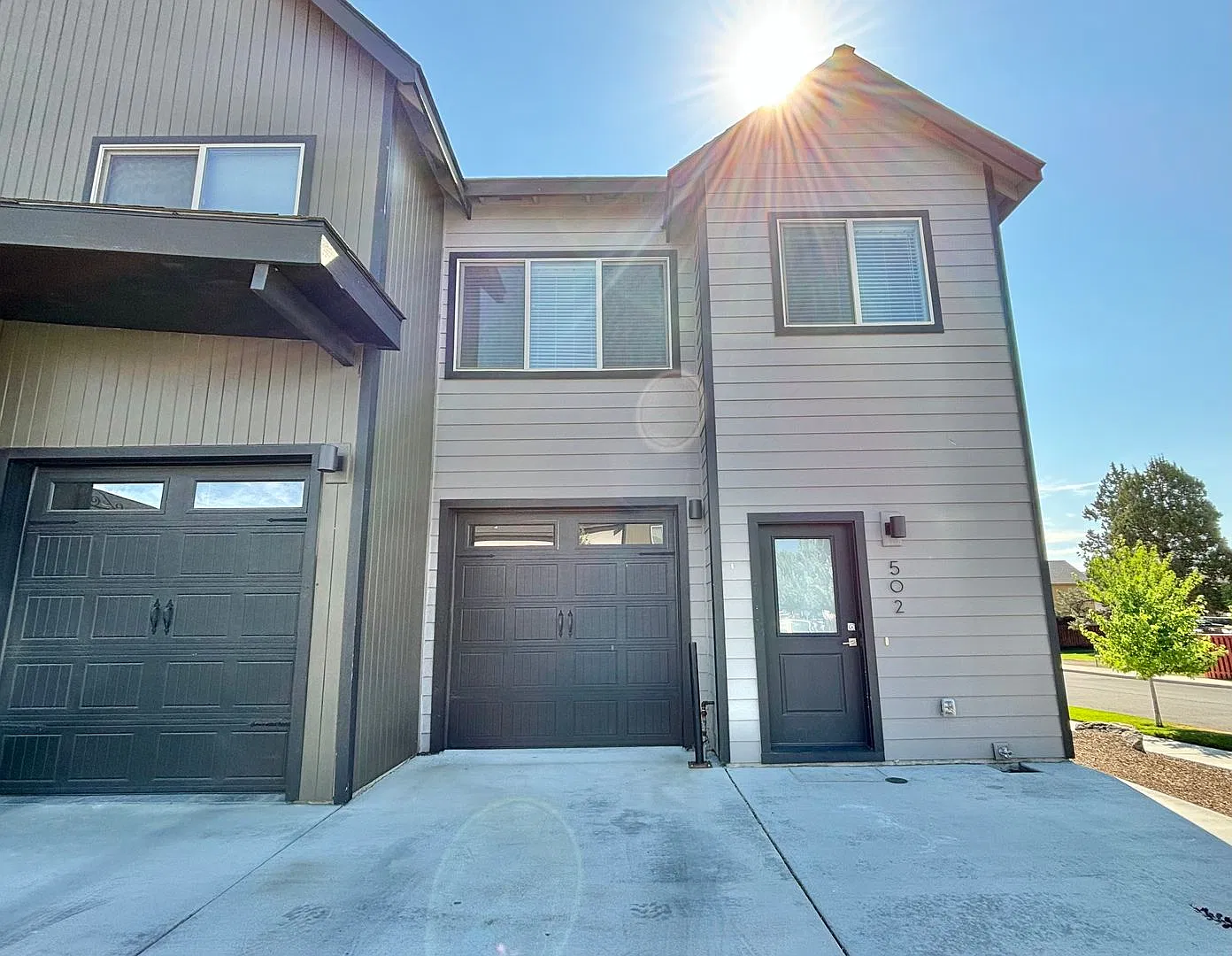 Beautiful, Quiet Townhome In Nw Redmond! — Photo 2
