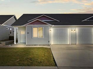 221 Claret Dr, Prosser, WA