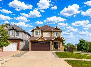 1263 Countrystone Dr, Kitchener, ON N2N 3S4