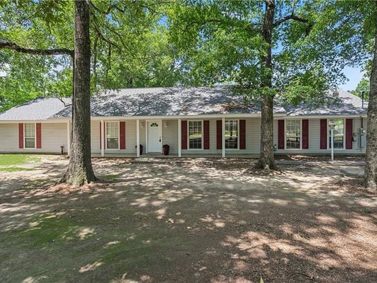 41357 Country Side Ln, Hammond, LA 70403