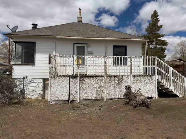1229 South St, Reliance, WY 82943