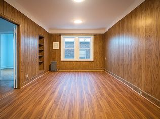 19113 42nd Ave APT 2R, Flushing, NY 11358