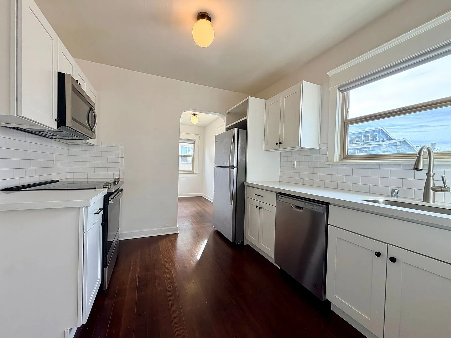 Devoe Apartments — Photo 3