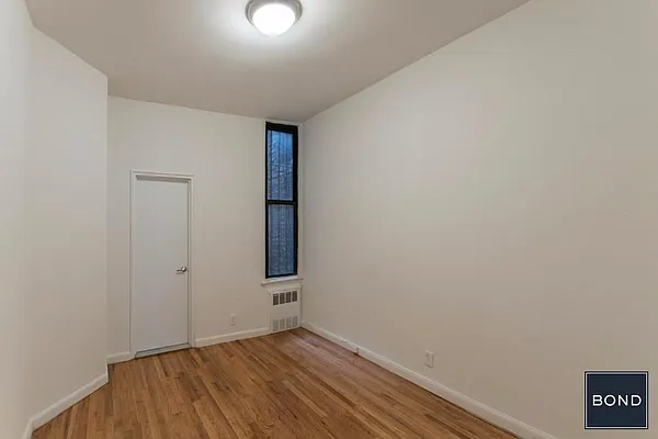 Rented by Bond New York | media 2