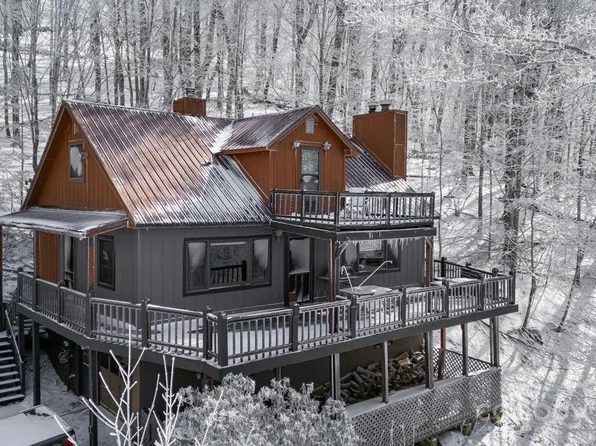 258 Lucas Ln, Mars Hill, NC 28754