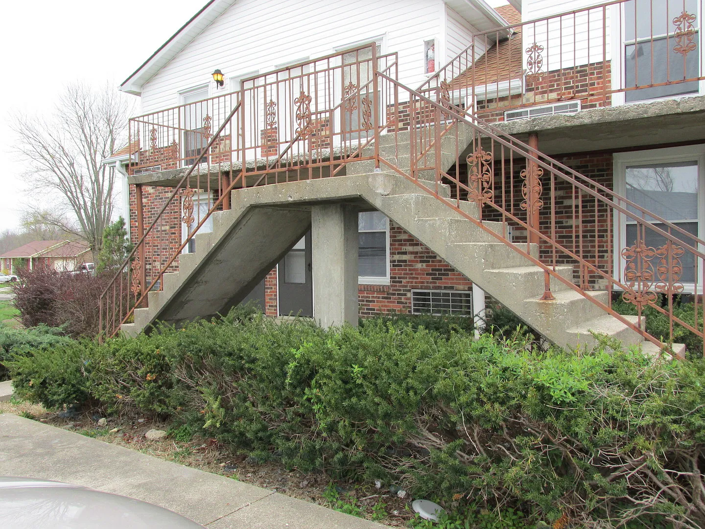 413 S Main Street — Photo 2