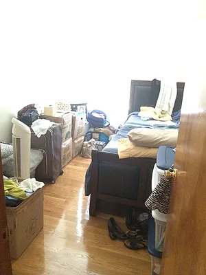 Rented by A Class Realty Long Island City LLC | media 18