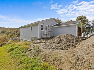 8 Velie Ave, Barre, VT 05641