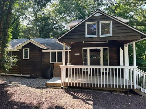 76 Cedar Drive, Miller Place, NY 11764