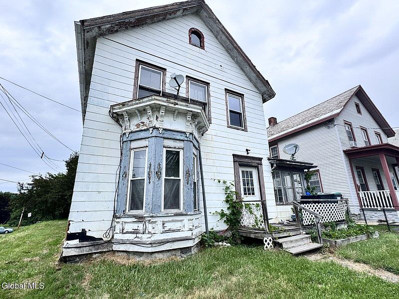 3rd image of 57 Center Street