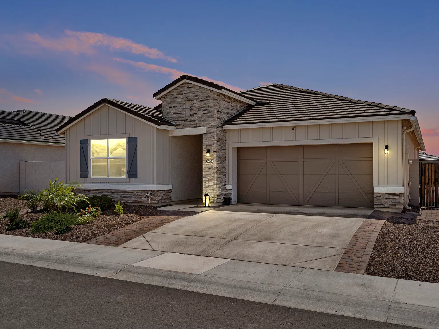 3 bed, 2.5 bath, 2048 sqft, $2,770 — Photo 1