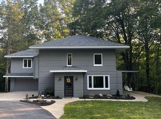 6435 Contreras Rd, Oxford, OH 45056