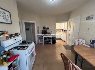 21 Thorndike St #1, Somerville, MA 02144