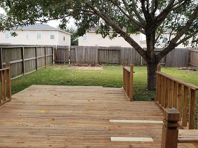 7863 Maverick Trace Ln — Photo 16