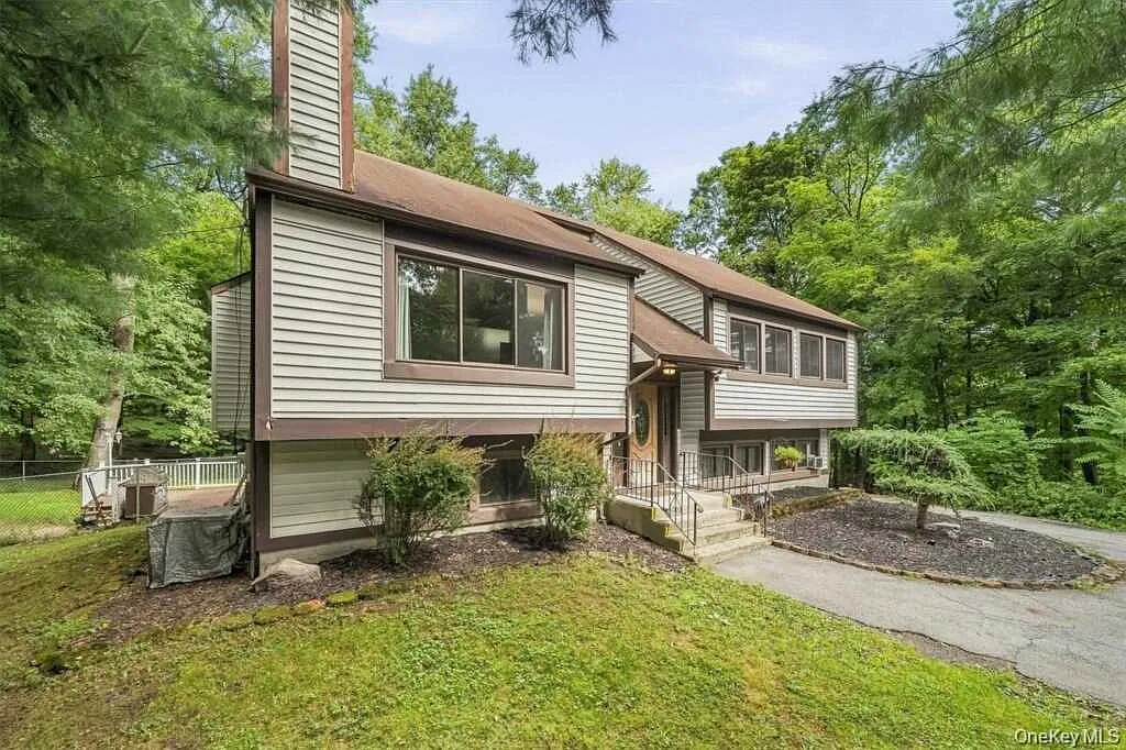 383 Route 32, Woodbury, NY 10917 — Photo 4