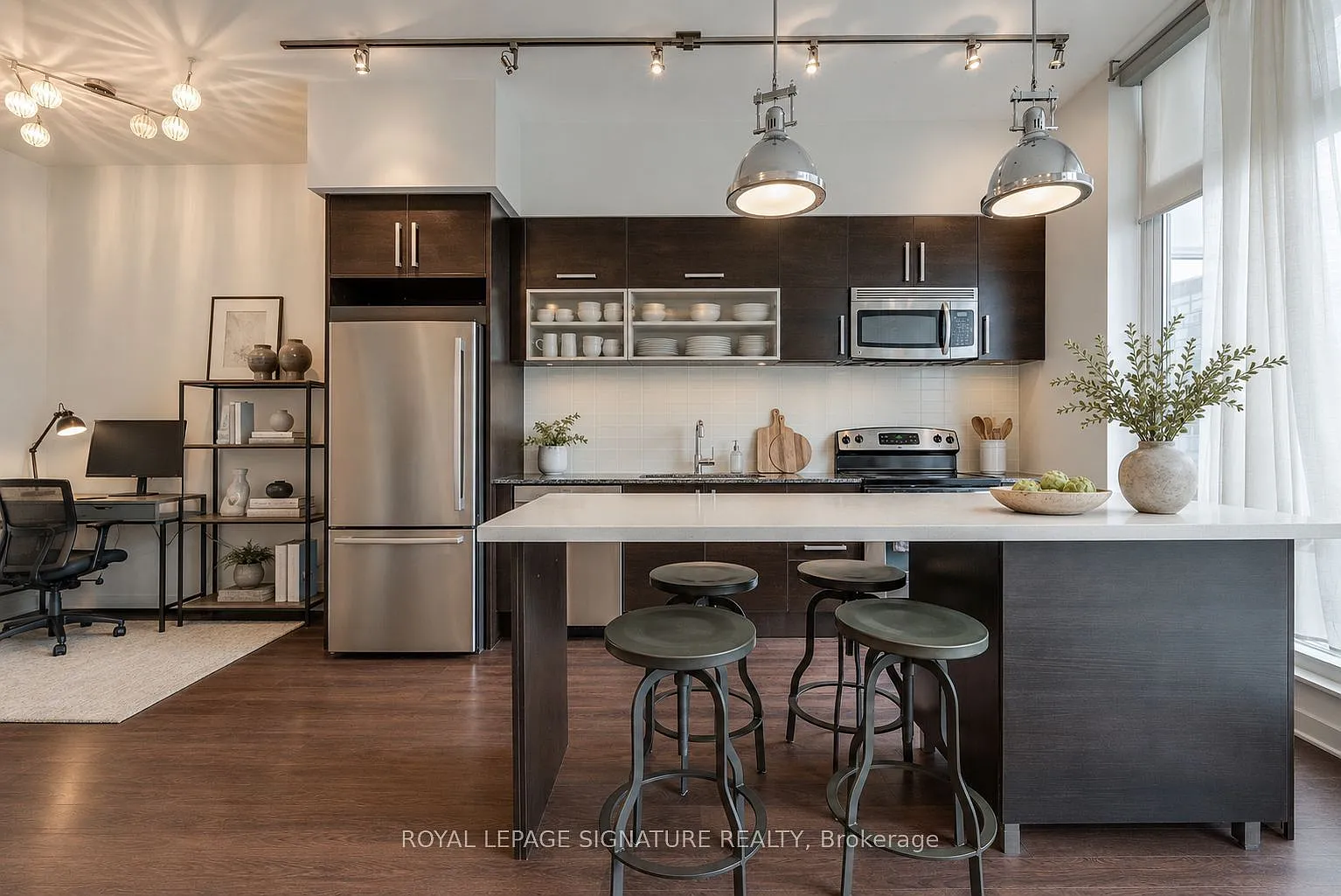 1 bed, $2,500 — Photo 3