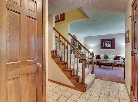 4th image of 5505 Ximines Ln N
