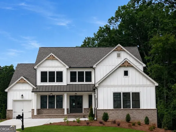9150 Greenway Ct, Gainesville, GA 30506