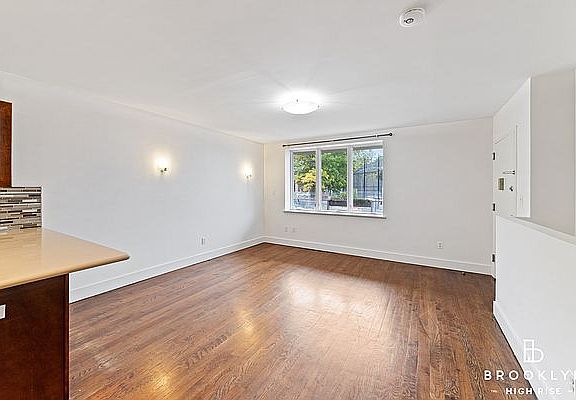 3rd image of 836 Hicks St #1A