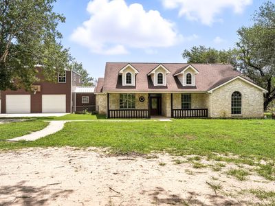 1435 Meadow Glen, Adkins, TX, 78101