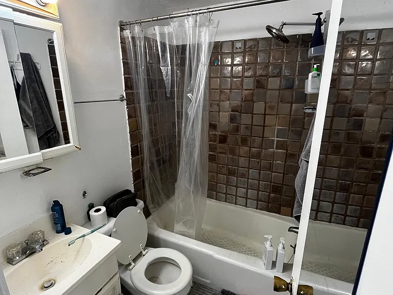 55 S Huntington Ave #304B — Photo 4