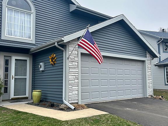 4th image of 2619 Tuxedo Ln NW