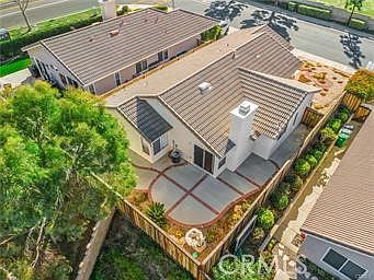 3rd image of 3271 Rowena Dr