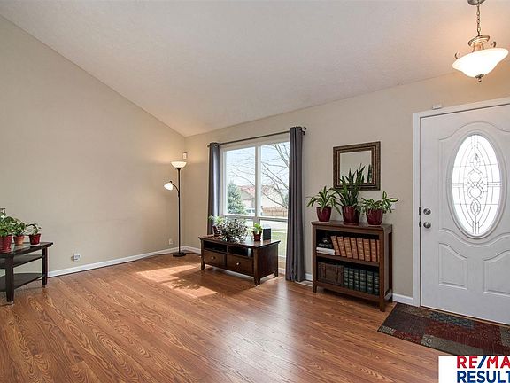 5th image of 1410 Beaufort Dr