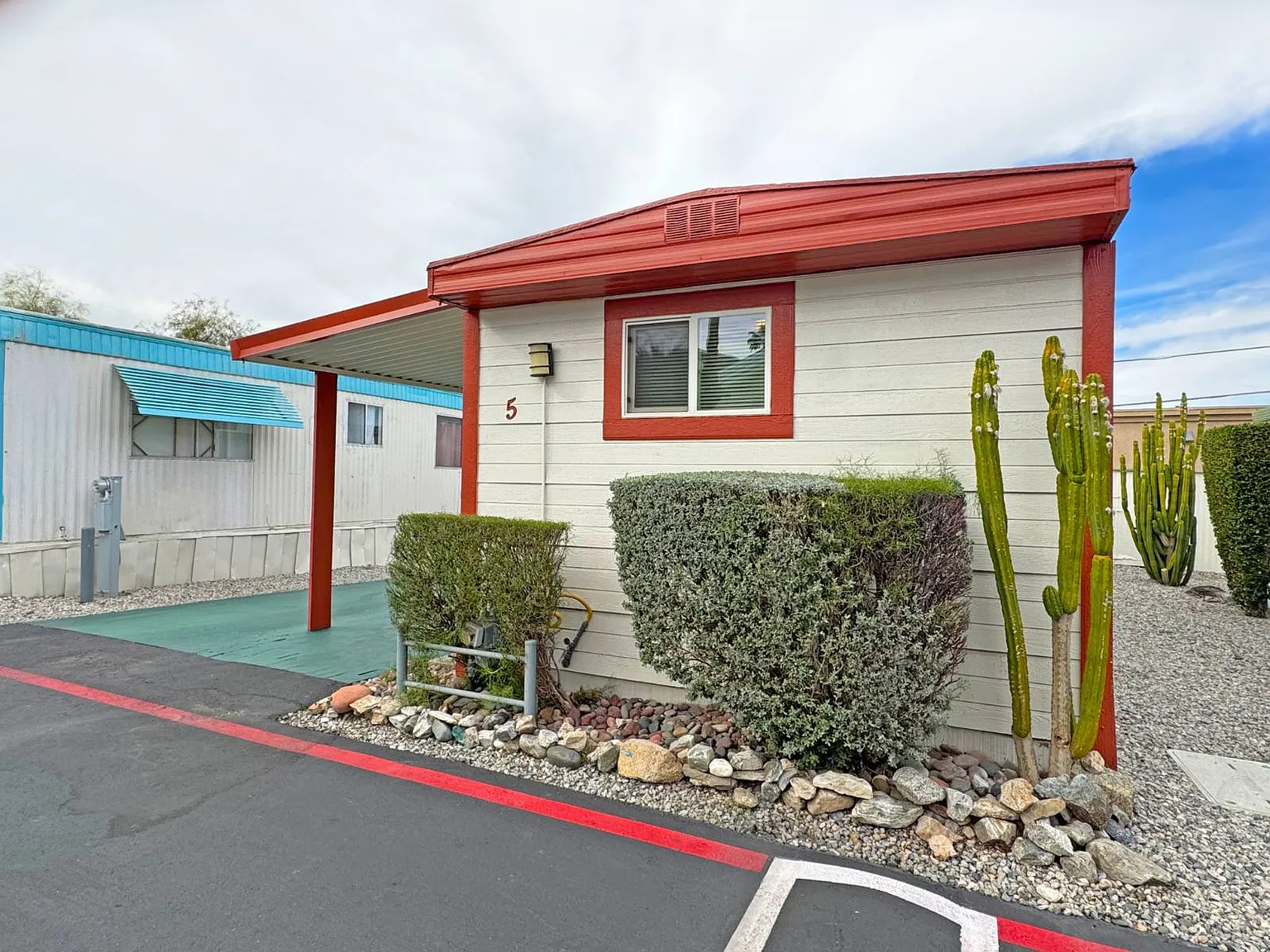 1 bed, 1.0 bath, 530 sqft, $1,785 — Photo 2