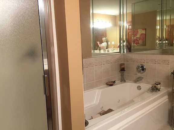 Master bedroom private bath