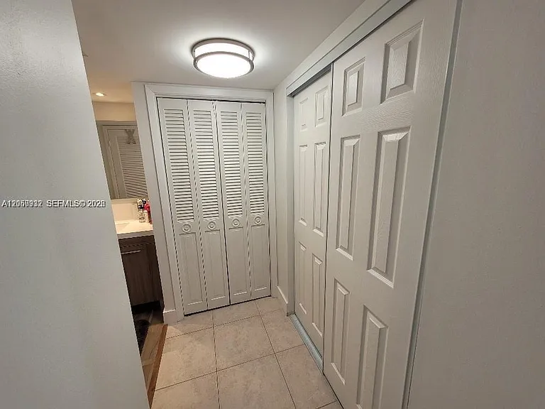 18081 Biscayne Blvd #602 — Photo 12